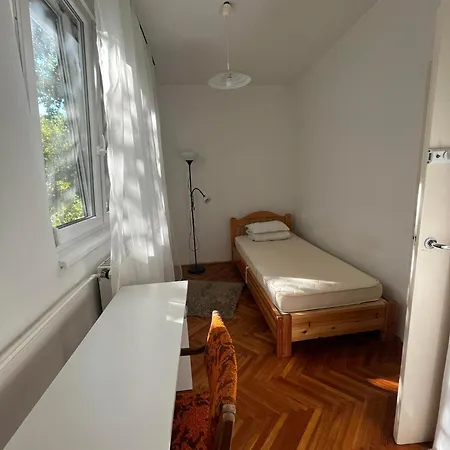 Istvan Moszkvai Krt. Apartman