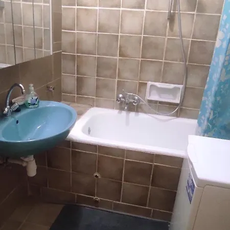 Istvan Moszkvai Krt. Apartman *